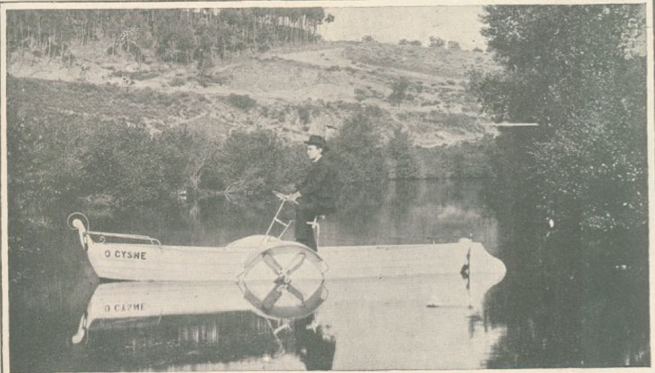 Barco a pedais